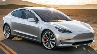 Китайські Tesla Model 3 почали експансію в Європі