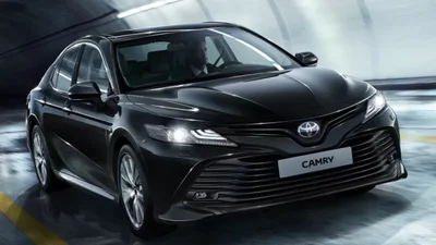 Для Верховной Рады приобрели 14 новеньких Toyota Camry