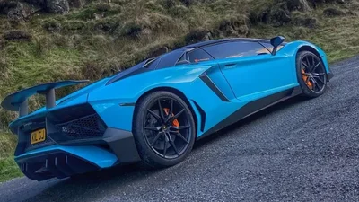 Протаранил Lamborghini Aventador и скрылся из места ДТП: видео