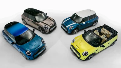 MINI Cooper 2022 показал обновленное лицо, стайлинг и оснащение