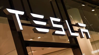 Tesla нарешті стала прибутковою