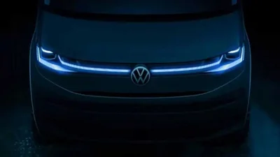 Volkswagen Multivan T7 впервые показал лицо на официальном фото