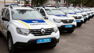 Українська поліція купила 100 новеньких Renault Duster