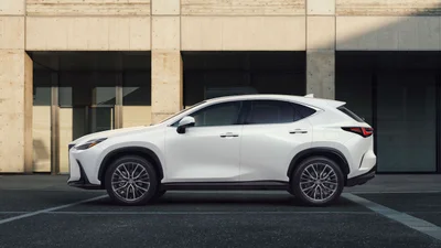 Lexus представив нове покоління кросовера NX: подробиці та фото