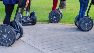 Де можна їздити на електросамокаті та велосипеді в Україні
