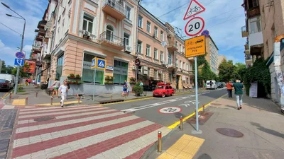 В Києві на ще одній вулиці обмежили швидкість до 20 км/год - 30 липня 2021 - Auto24