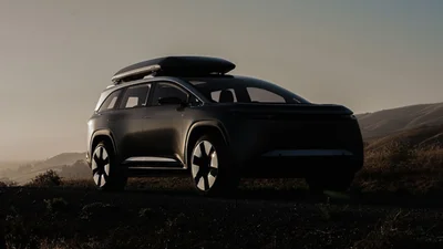 Lucid Gravity: новые подробности, фото и видео электрического кроссовера
