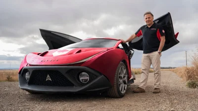 Канадський стартап показав готовий до виробництва триколісний електрокар Daymak Spiritus - 20 жовтня 2021 - Auto24