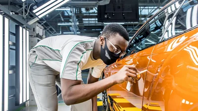 Bentley предлагает 113 вакансий для стажировки - 28 октября 2021 - Auto24