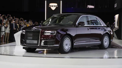 Лукашенко вирішив відмовитись від свого Maybach - 9 грудня 2021 - Auto24