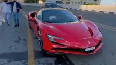 Український айтішник розбив Ferrari за мільйон доларів - 31 січня 2022 - Auto24
