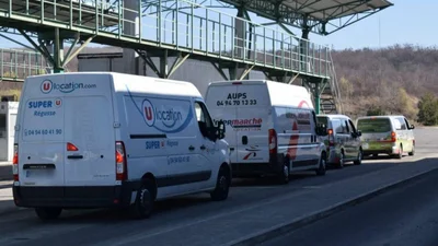 С начала войны в Украину доставлено 15 тысяч автомобилей с гуманитарной помощью