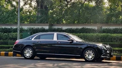 У российского олигарха конфисковали бронированный Mercedes Maybach