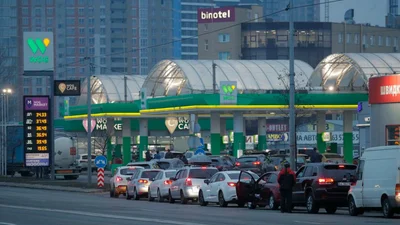 Депутаты обещают появление топлива на АЗС в середине мая