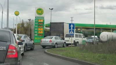 Наличие топлива на АЗС: онлайн-карта, горячие линии АЗС