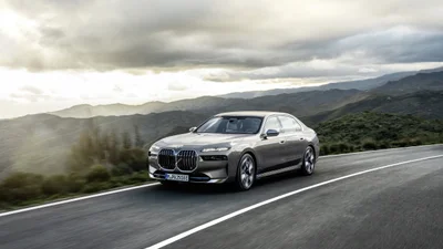 BMW зробить перший у світі броньований електромобіль - Auto24