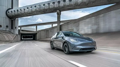Tesla Model Y може обійти найпопулярнішу Toyota Corolla за кількістю продажів - Auto24