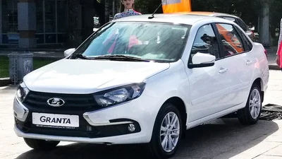 Авторинок Росії скоротився на 62% - 7 вересня 2022 - Auto24