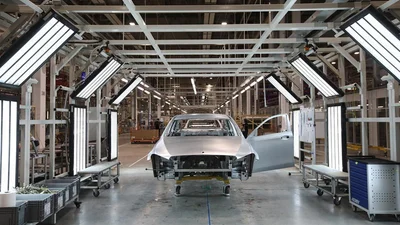 Mercedes-Benz покинув російський ринок