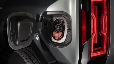Полная зарядка электрического Hummer обходится около 100 долларов