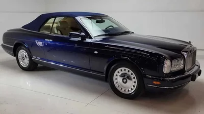 Очищення сухим льодом: як це працює на прикладі Rolls-Royce Corniche