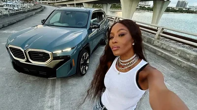 Анонсирован BMW XM с дизайном от Наоми Кэмпбелл