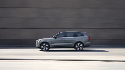 Volvo EX90: цена в Украине, версии - Auto24