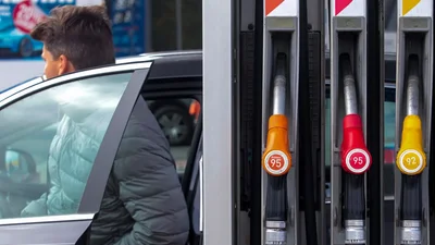 За тиждень в мережах АЗС подешевшало пальне