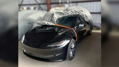 В мережі з’явилось фото оновленої Tesla Model 3