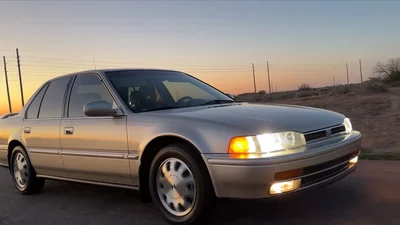 30-річна Honda Accord з пробігом 200 000 кілометрів виглядає як нова