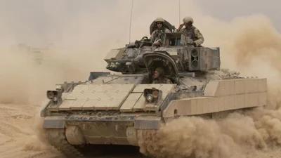 БМП Bradley в Україні відео - Auto24