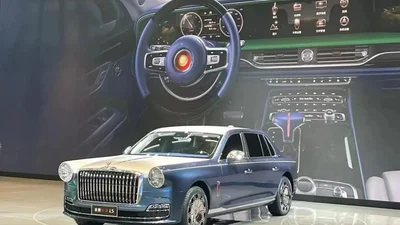 У Шанхаї показали найдорожчий китайський автомобіль