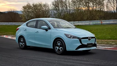Новая Mazda2 получила дизель и два варианта дизайна – Auto24