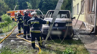 Заряджання АКБ від електромережі призвело до пожежі - Auto24