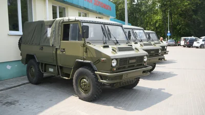 Позашляховики Iveco мак кошти жителів Рівного для ЗСУ - Auto24