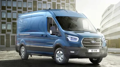 Ford оновив дві версії Transit - Auto24