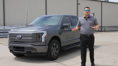 Власник електричного Ford F-150 Lightning розповів про рік володіння: відео - Auto24