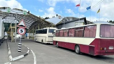 С 1 сентября ограничивается выезд неэкологического транспорта из Украины.