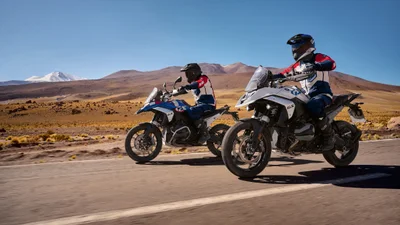 BMW представила новый "Гусь" R 1300 GS - Auto24