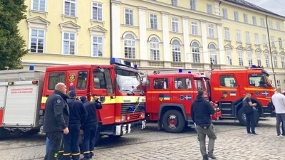 Пожежник, рятувальник і парамедик знають, що Україні потрібно - Auto24