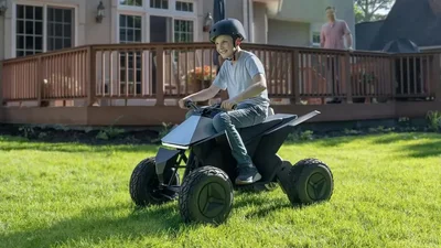 Tesla Cyberquad почнуть продавати в Європі - Auto24