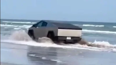 Tesla Cybertruck випробовують на воді - Auto24