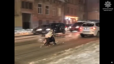 "Бабуся на лижах" отримала штраф за порушення ПДР та повістку - Auto24