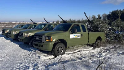 Армійська авіація отримала пікапи-тягачі - Auto24