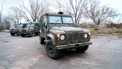 Броньований Snatch Land Rover: опис, фото, відео - Auto24