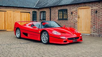 На продажу выставили предсерийную Ferrari F50 - Auto24
