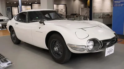 Як виглядає електрична Toyota 2000 GT: відео - Auto24