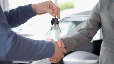 Як визначити ціну на автомобіль, що продається - Auto24