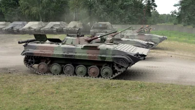 Бронетанковая коалиция усилит украинский парк БТР и БМП - Auto24