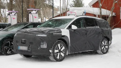 Шпионы заметили флагманский электрокроссовер от Hyundai - Auto24